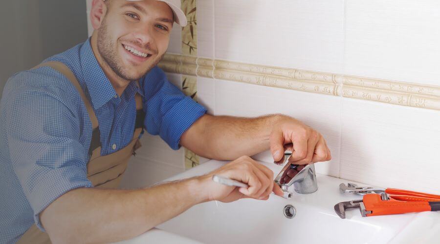 Faucet cartridge replacement in Kennard, IN